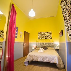 Camera standard con letto king size